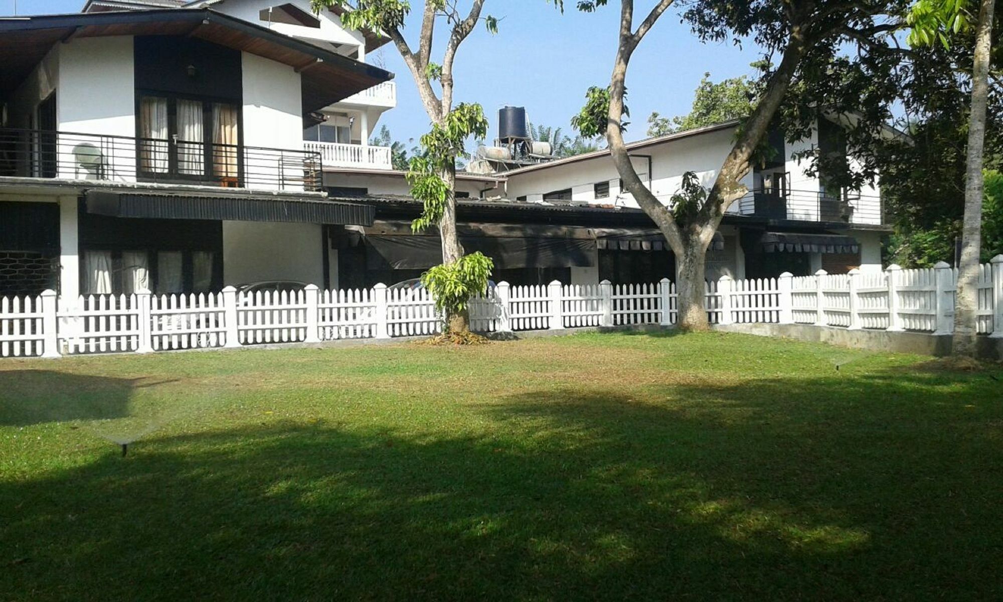 Oyo 479 Water Front Hotel Kandy Exteriér fotografie